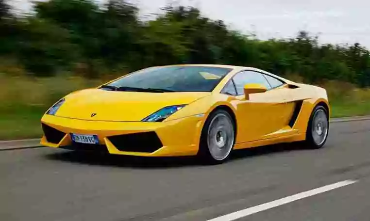 Lamborghini Urus  hire Dubai 