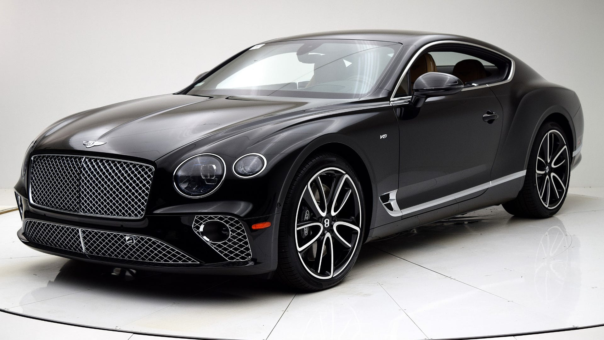 Bentley Gt V8 Convertible Hire In Dubai