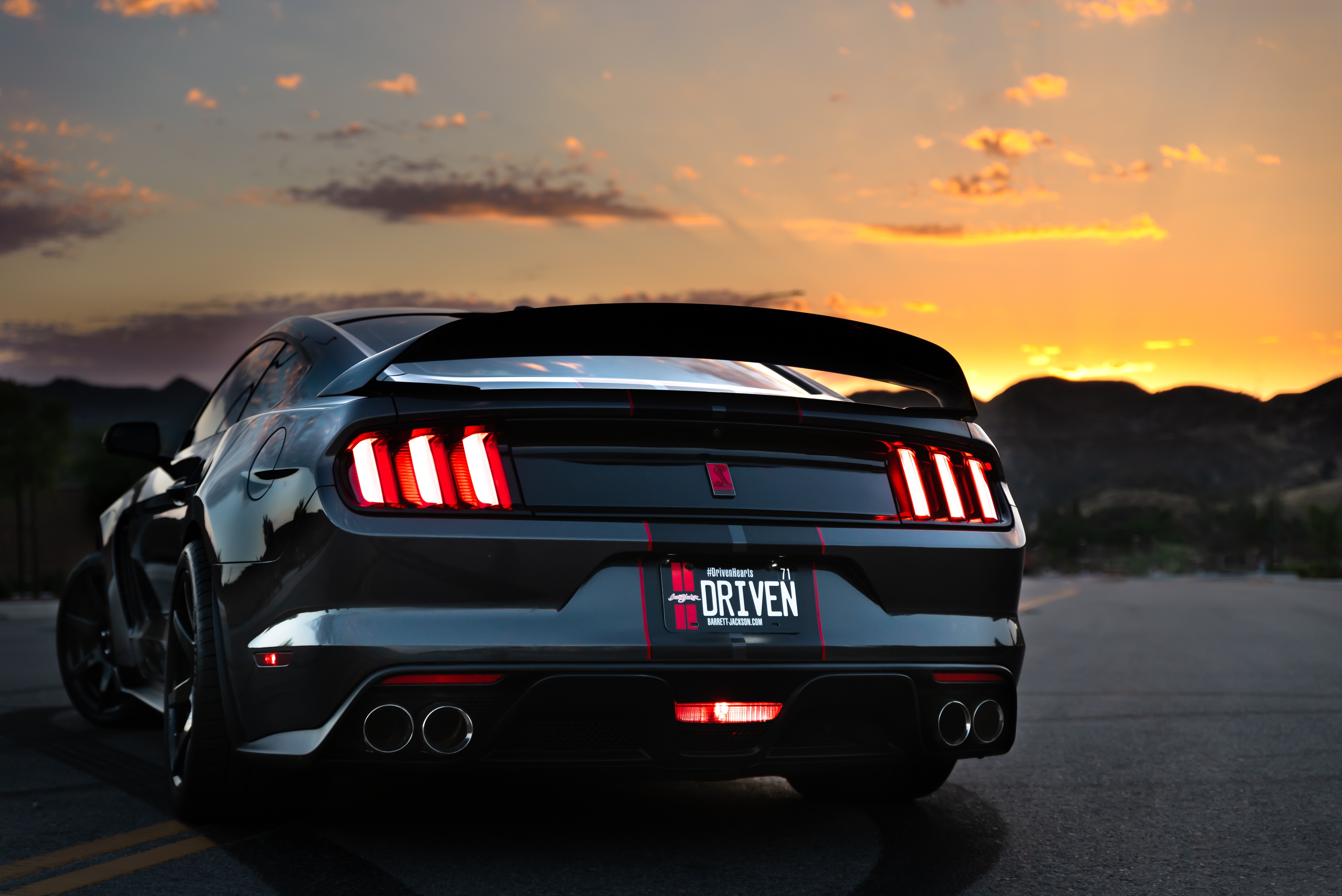 Ford ride in dubai 
