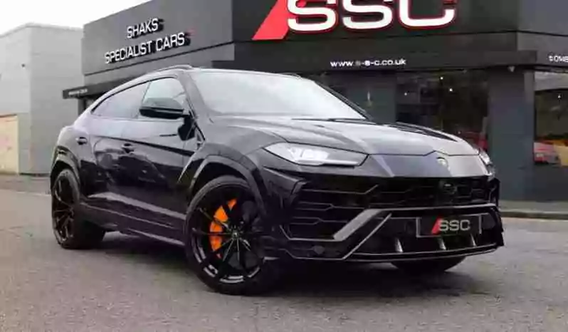 Lamborghini Urus rental in dubai 