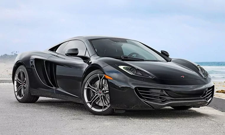 McLaren MP4 12C hire in dubai 