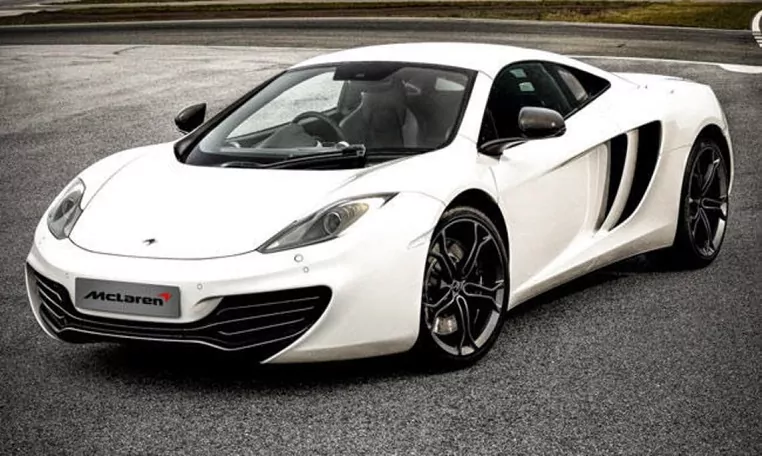 McLaren MP4 12C hire in dubai 