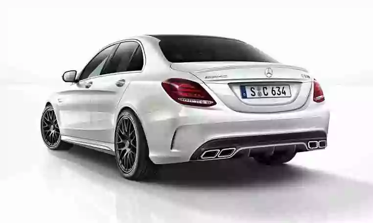 Mercedes C63 AMG hire in dubai 