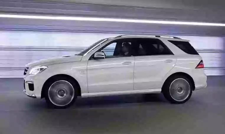 Mercedes ML63 AMG hire in dubai 